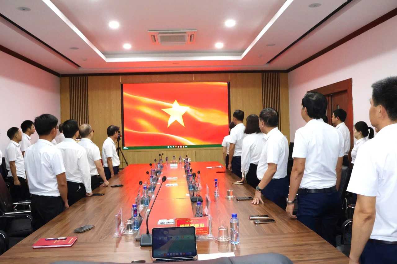 Hình ảnh tin tức Đảng ủy Công ty Cổ phần đồng Tả Phời - Vinacomin tổ chức Lễ chào cờ và sinh hoạt tư tưởng dưới cờ tháng 8 năm 2026